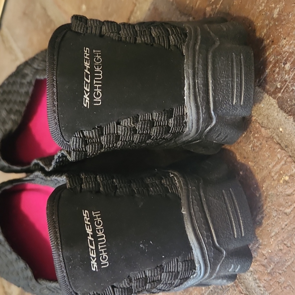 Skechers Woven Lightweight Memory Foam Slip On Sneakers Never Worn Size 7.5 NWOT - Picture 4 of 10
